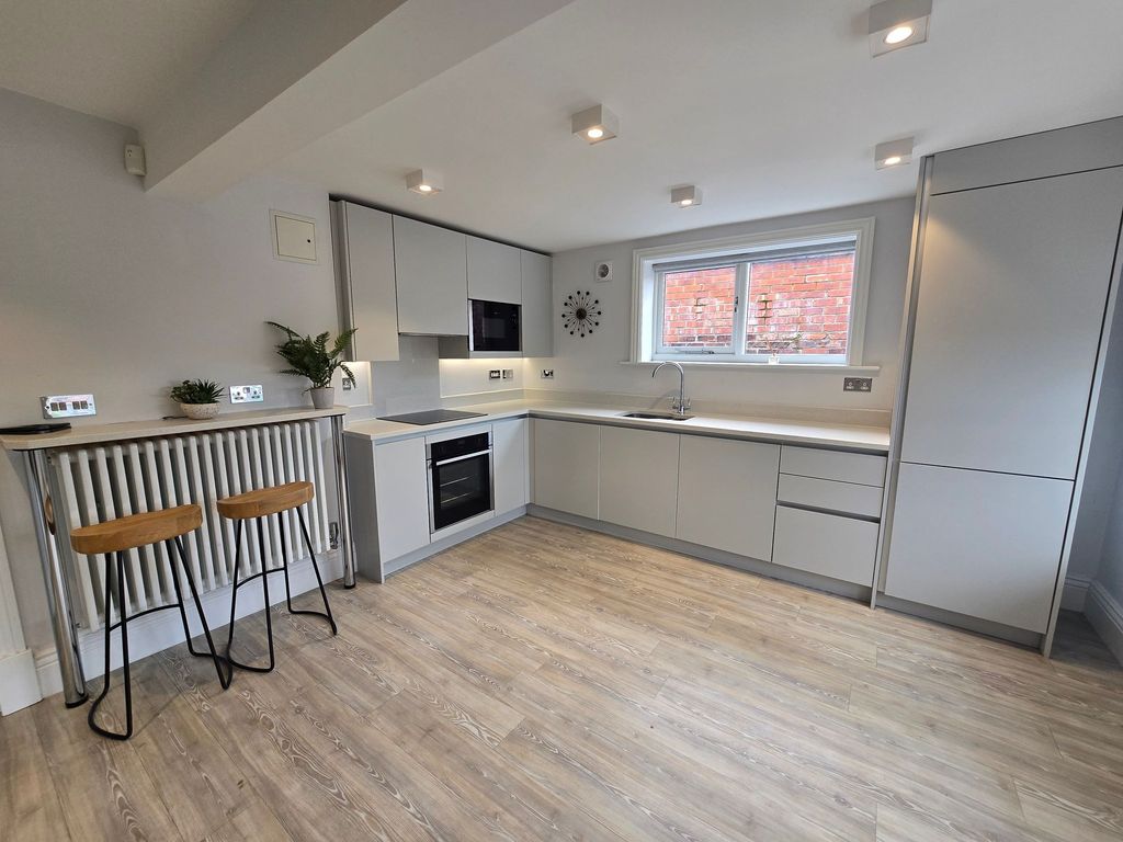 Additional image 3 of 1 bed flat for saleLawrence Road, Altrincham WA14