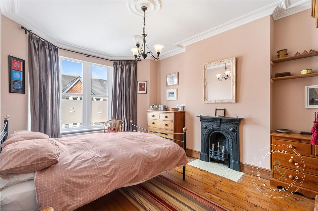 Additional image 16 of 4 bed terraced house for salePen Y Bryn Road, Heath, Cardiff CF14