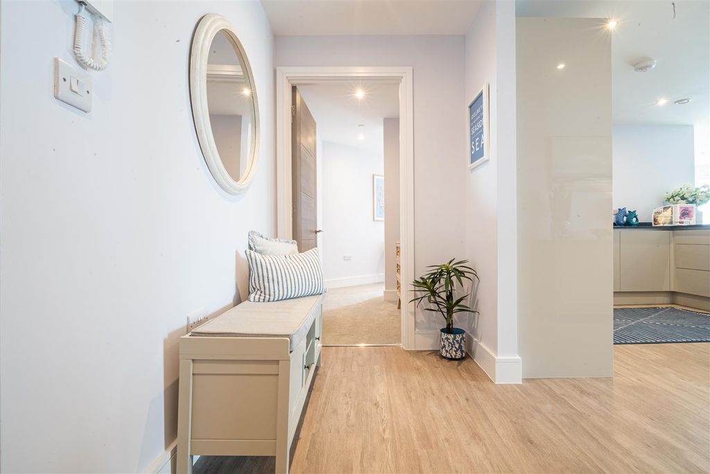 Additional image 26 of 2 bed flat for saleBreakwater Way, Sandown PO36
