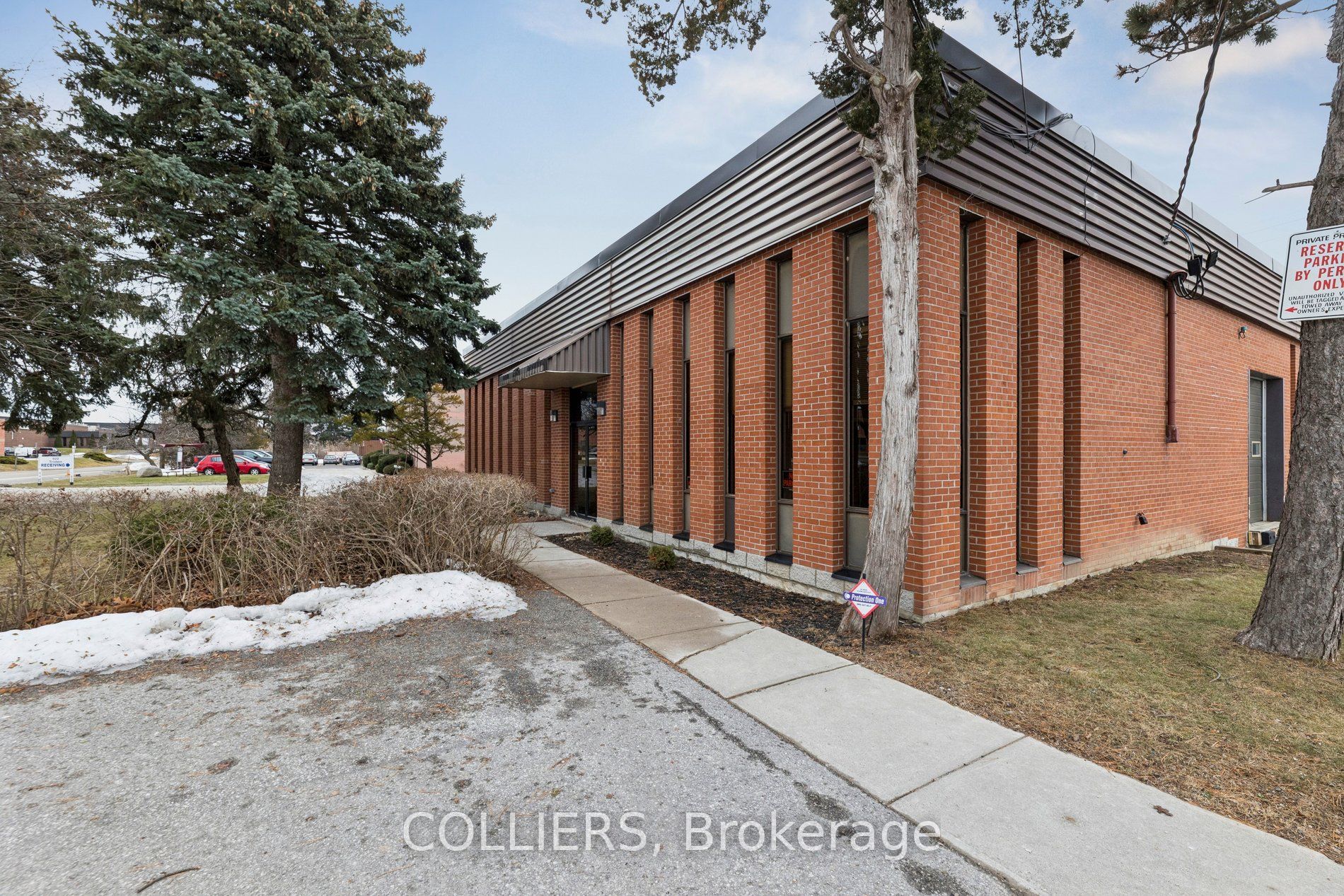 Additional image 3 of 926 Dillingham Road, Pickering, ON, L1W 1Z6