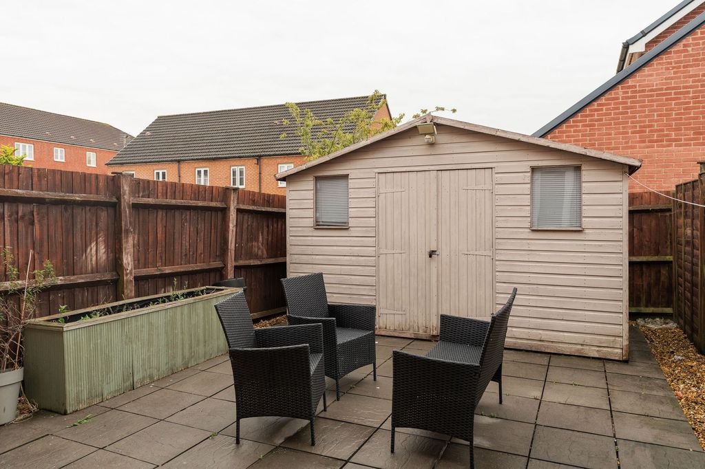 Additional image 2 of 3 bed terraced house for saleSeabreeze Drive, Newport NP19