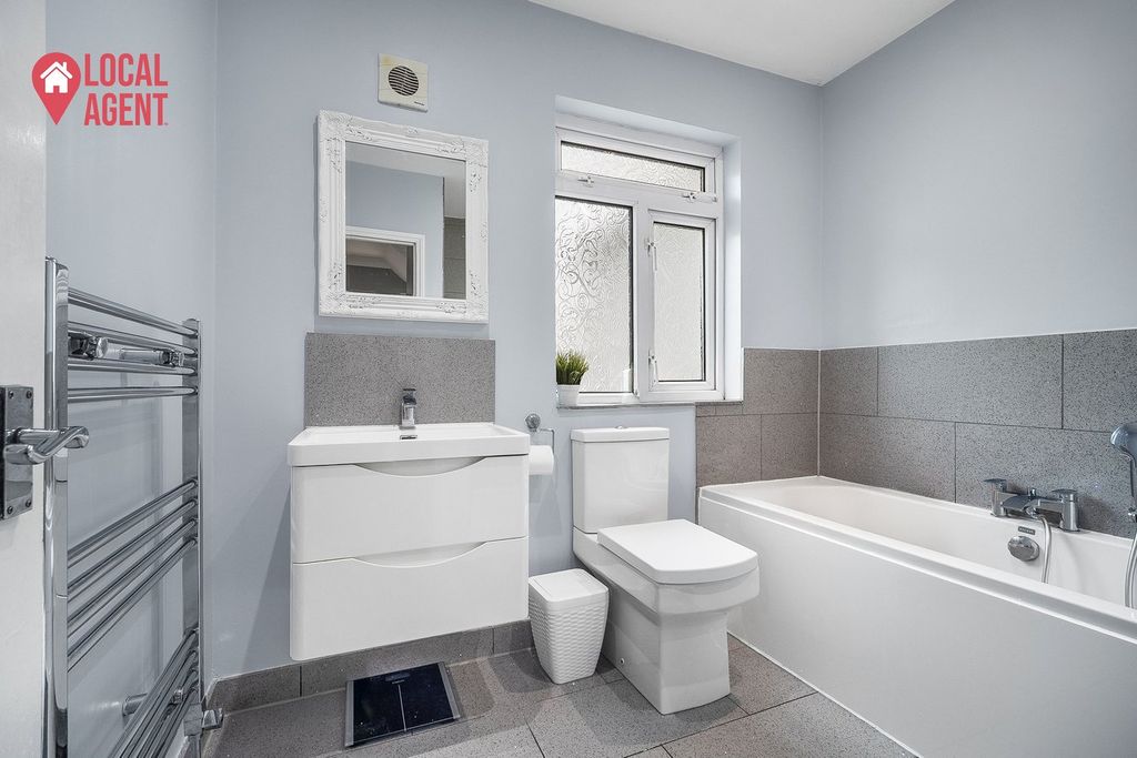 Additional image 8 of 5 bed semi-detached house for saleLansdowne Avenue, Bexleyheath DA7