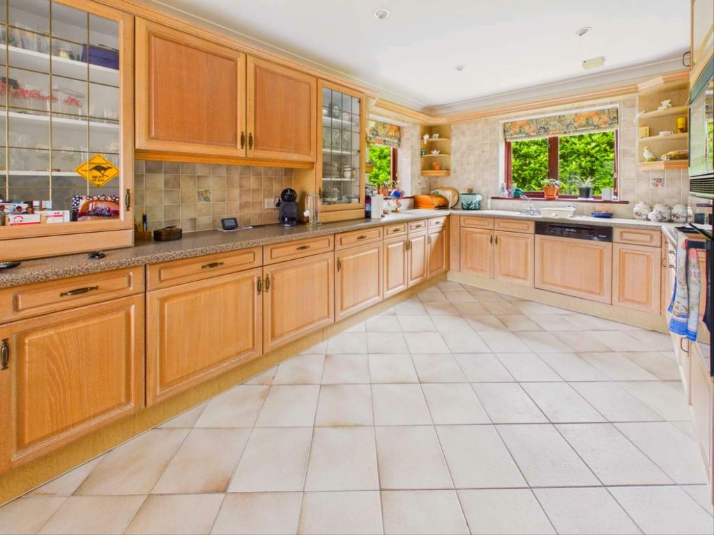 Additional image 2 of 5 bed detached house for saleRhiwbina Hill, Cardiff CF14