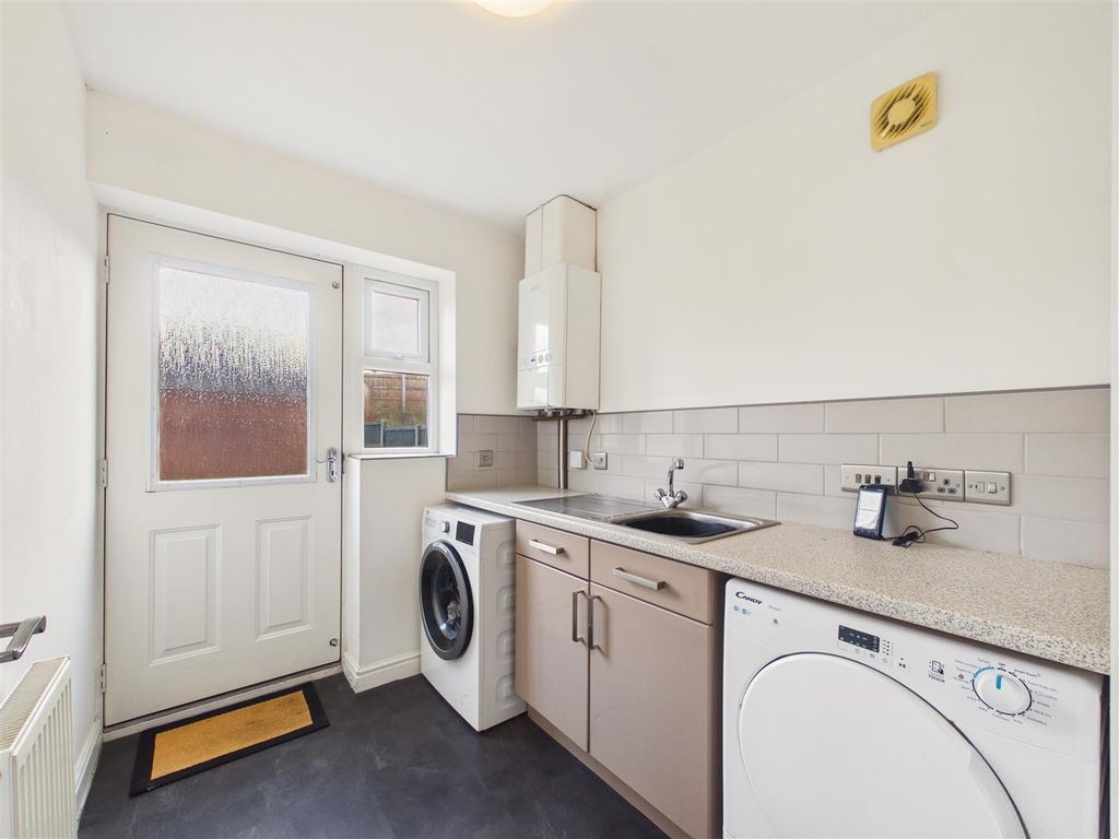 Additional image 8 of 4 bed semi-detached house for saleSandringham Road, Brough HU15