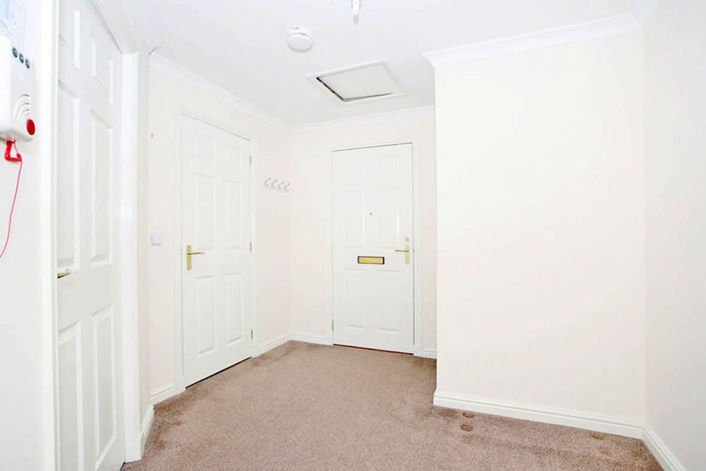 Additional image 3 of 1 bed property for sale24, Kirk Manor Court, Kirk Brae, Cults, Aberdeen AB159Sf AB15