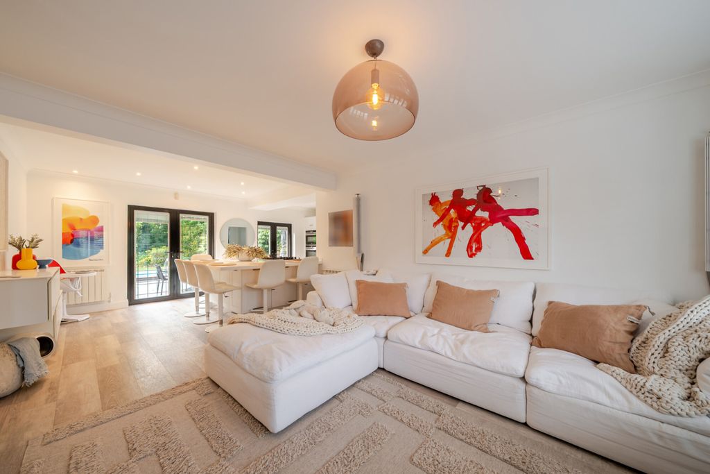 Additional image 3 of 6 bed detached house for saleShawfield Park, Bromley BR1