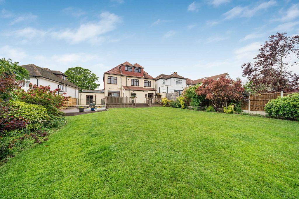 Additional image 23 of 6 bed detached house for saleLion Road, Bexleyheath DA6