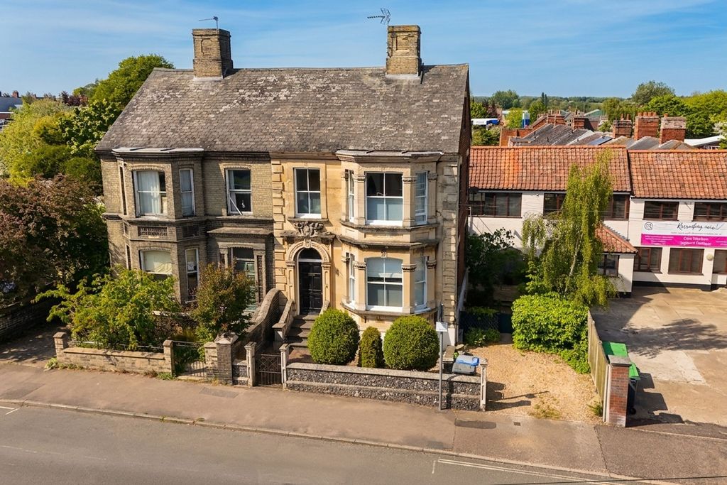 Additional image 28 of 5 bed semi-detached house for saleStation Road, Beccles NR34