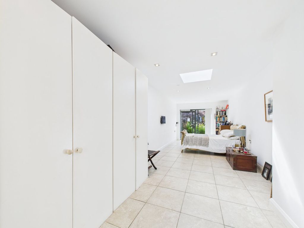 Additional image 30 of 6 bed terraced house for saleVictoria Parade, Broadstairs CT10