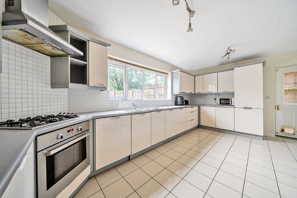 Additional image 6 of 6 bed detached house for saleGalingale View, Newcastle-Under-Lyme ST5