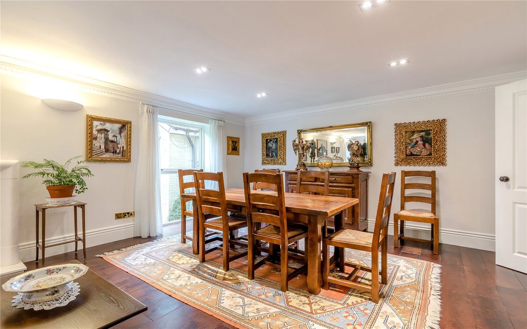 Additional image 6 of 3 bed flat for saleSuffolk Road, Altrincham, Cheshire WA14