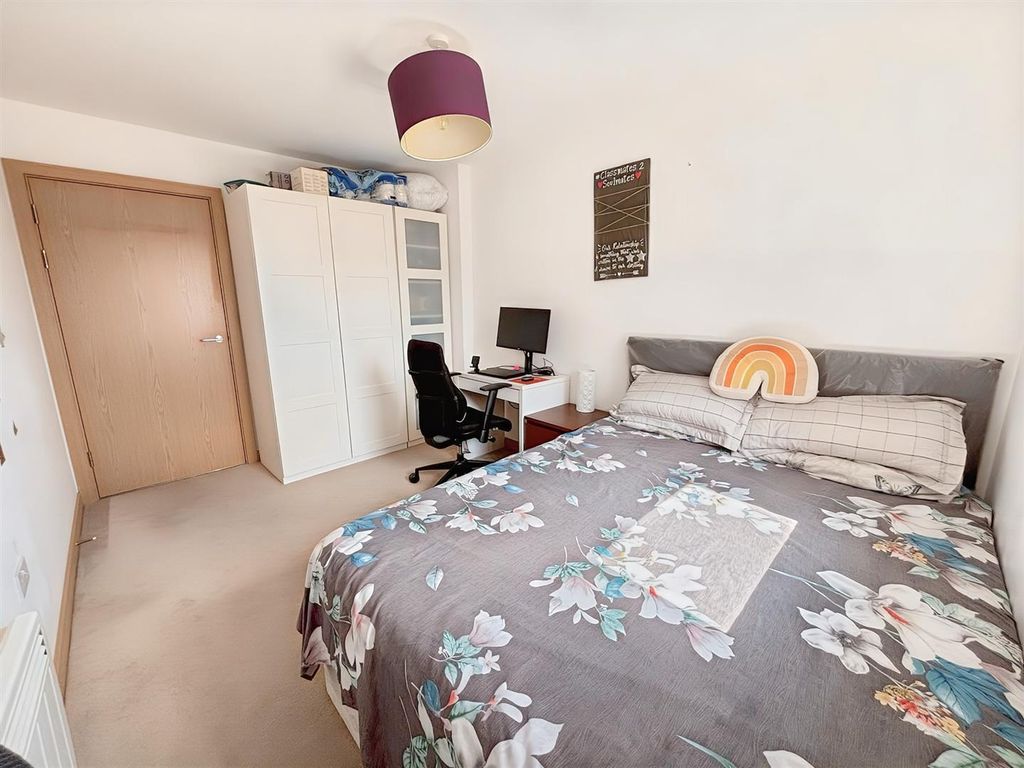 Additional image 12 of 2 bed flat for saleCherrydown East, Basildon SS16