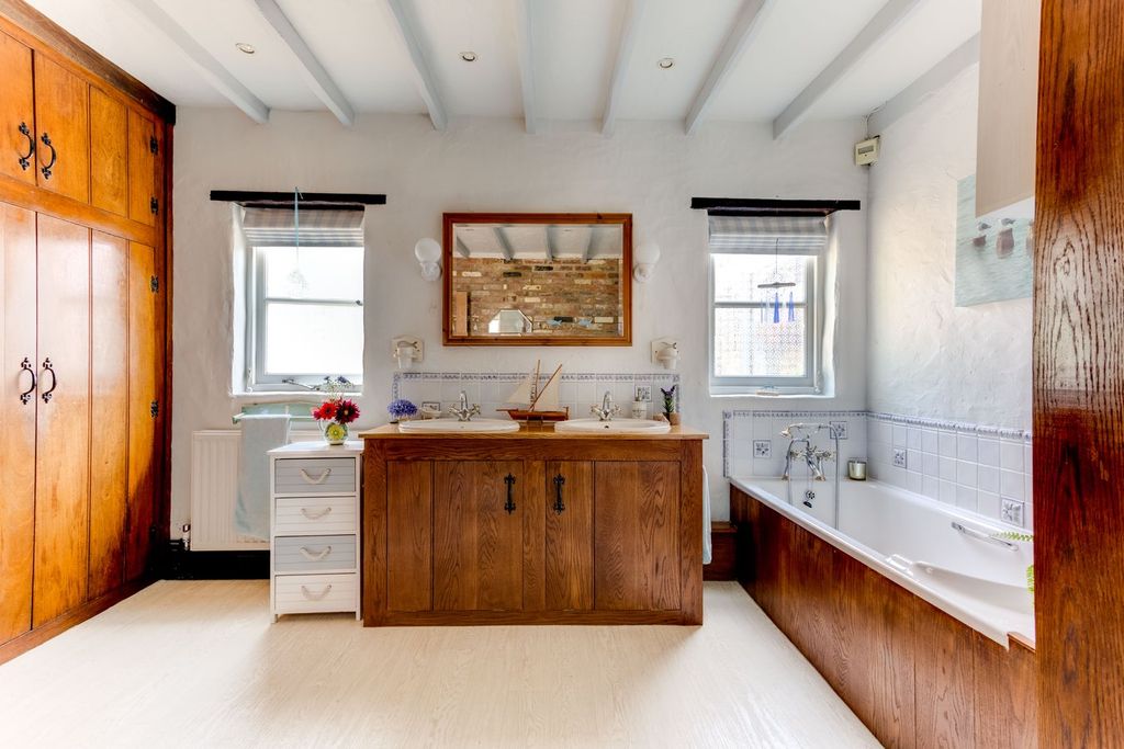 Additional image 37 of 4 bed detached bungalow for saleSandhurst Lane, Bexhill On Sea TN39
