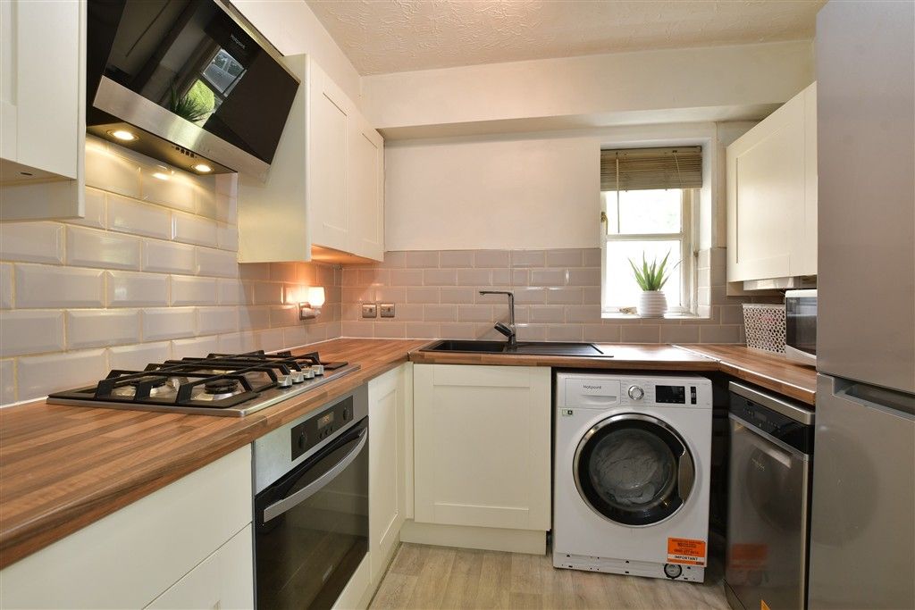 Additional image 2 of 2 bed flat for saleBramble Tye, Noak Bridge, Basildon, Essex SS15
