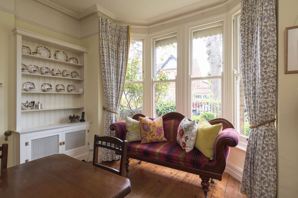 Additional image 8 of 5 bed detached house for saleChaucer Road, Bedford MK40