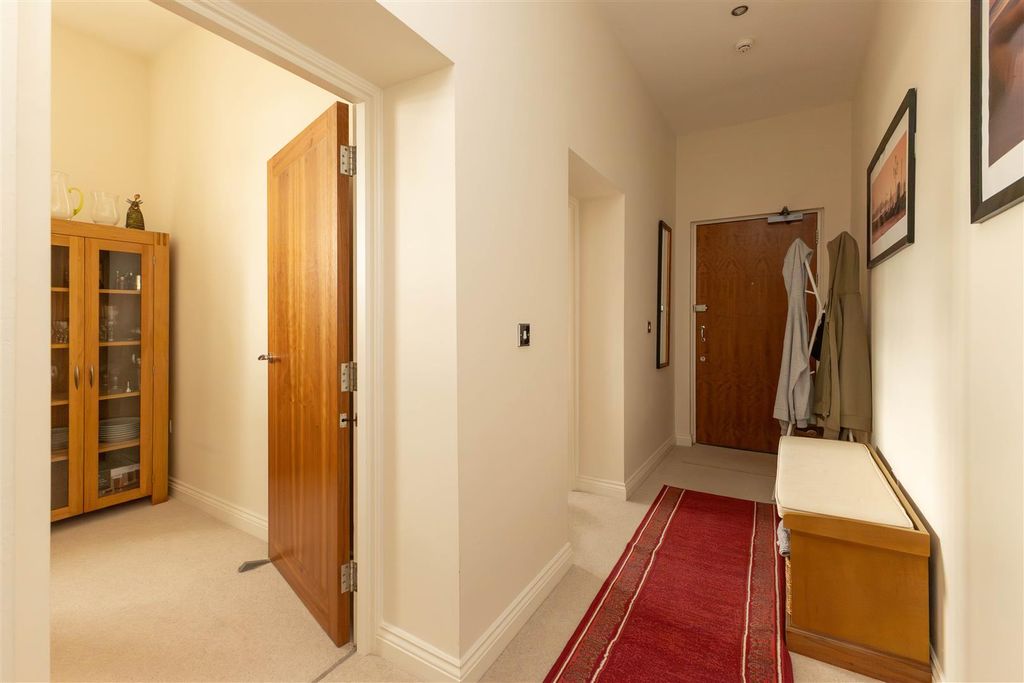 Additional image 19 of 3 bed flat for saleJames Walk, Bexhill-On-Sea TN40