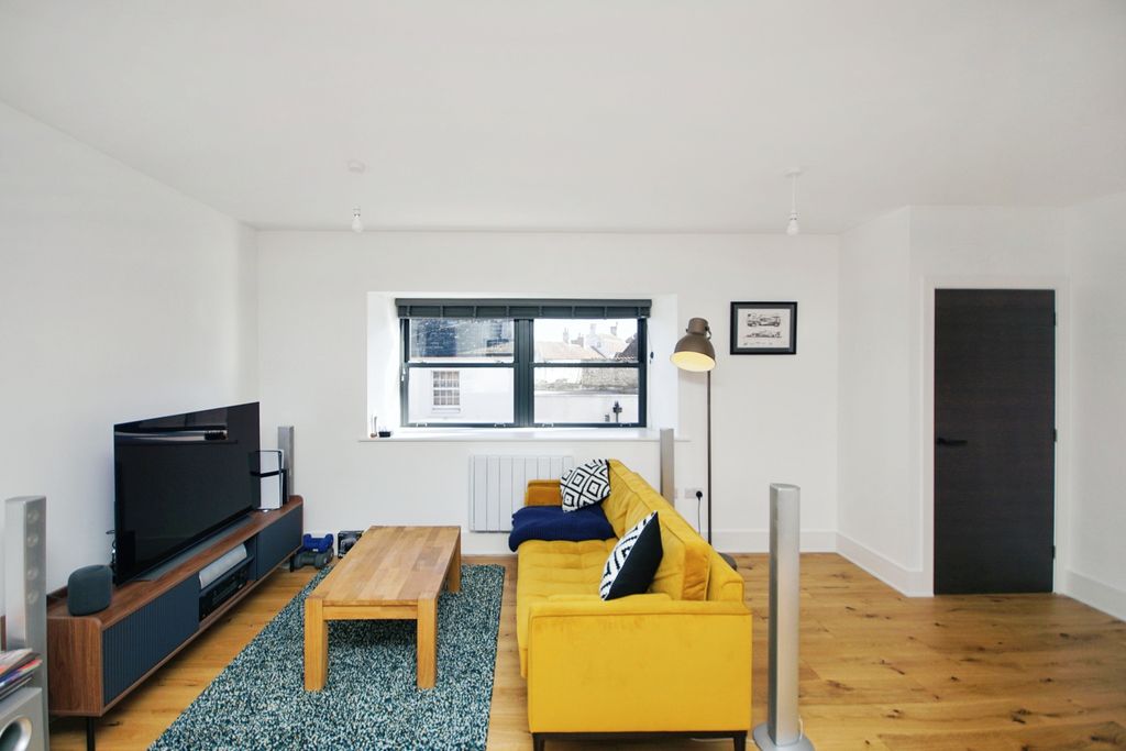 Additional image 14 of 2 bed flat for saleQuaker Lane, Bristol, Avon BS35