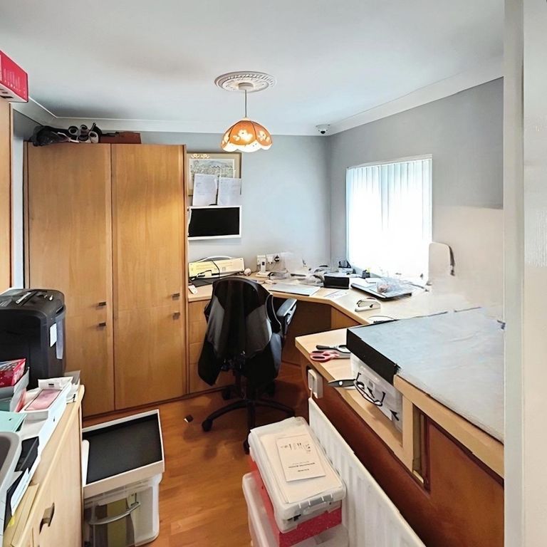 Additional image 12 of 3 bed semi-detached house for saleGould Road, Chatham ME5
