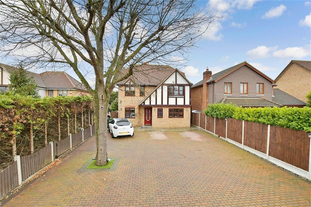Additional image 2 of 4 bed detached house for saleHornbeam Way, Laindon, Basildon, Essex SS15