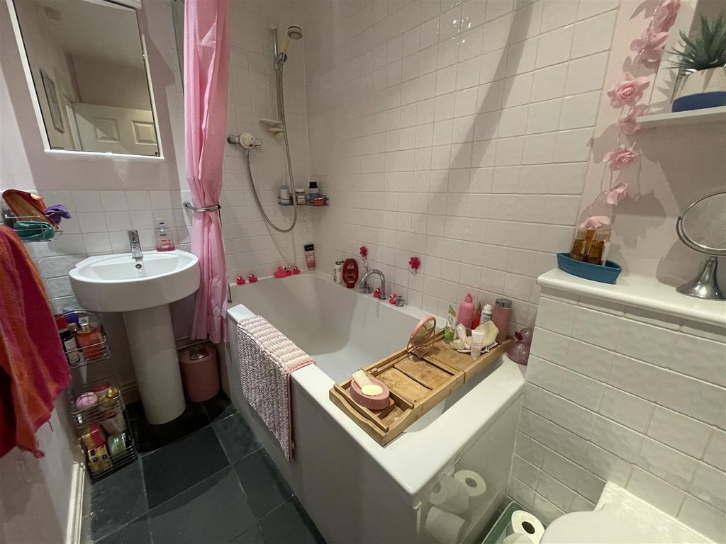 Additional image 6 of 2 bed maisonette for saleEast Street, Crewkerne - Sensible Offers Considered TA18