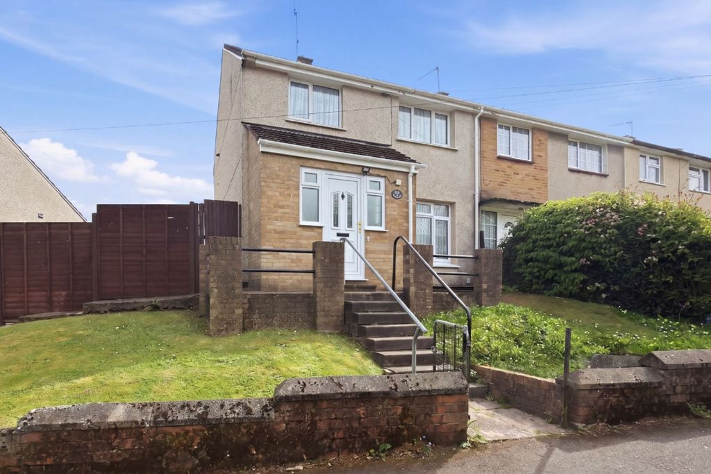 3 bed end terrace house for saleLeach Road, Bettws NP20