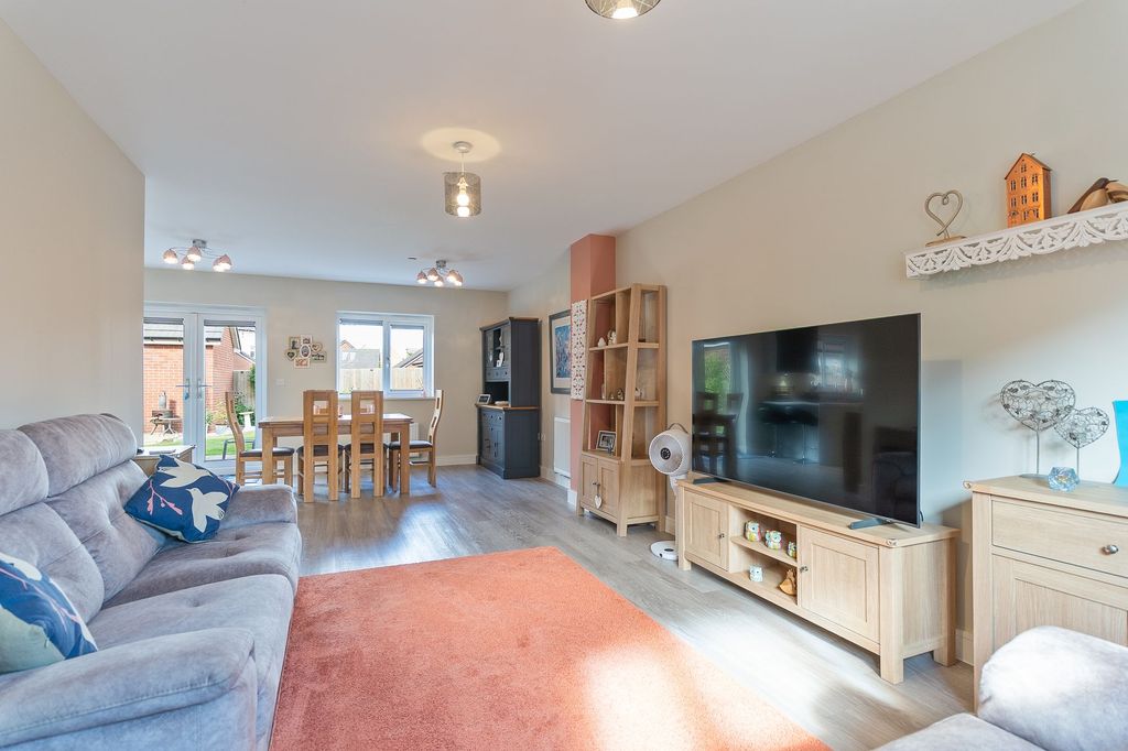 Additional image 9 of 4 bed detached house for saleFerrite Road, Newport NP19