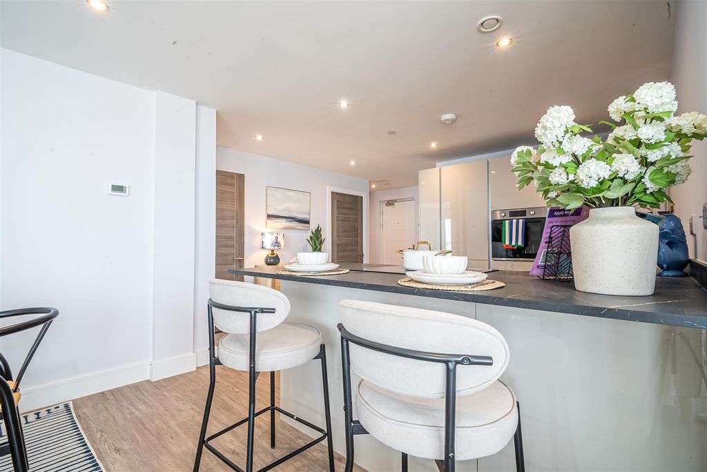 Additional image 20 of 2 bed flat for saleBreakwater Way, Sandown PO36