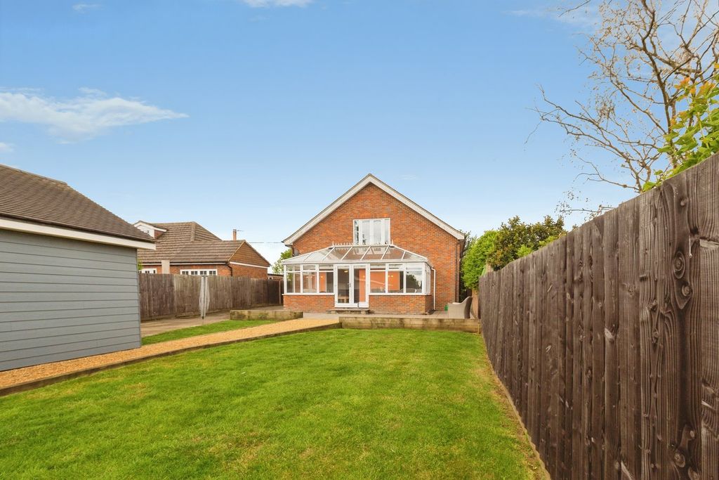 Additional image 25 of 4 bed detached house for saleWendover Road, Weston Turville, Aylesbury HP22