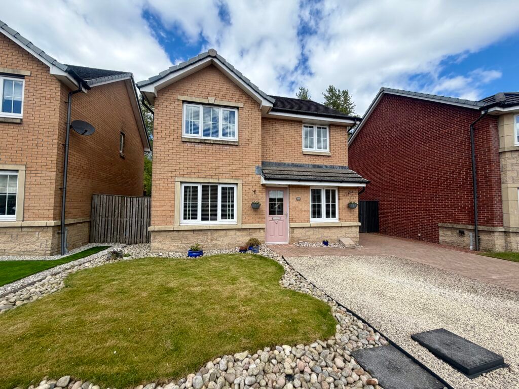 4 bed detached house for saleCambridge Crescent, Airdrie ML6