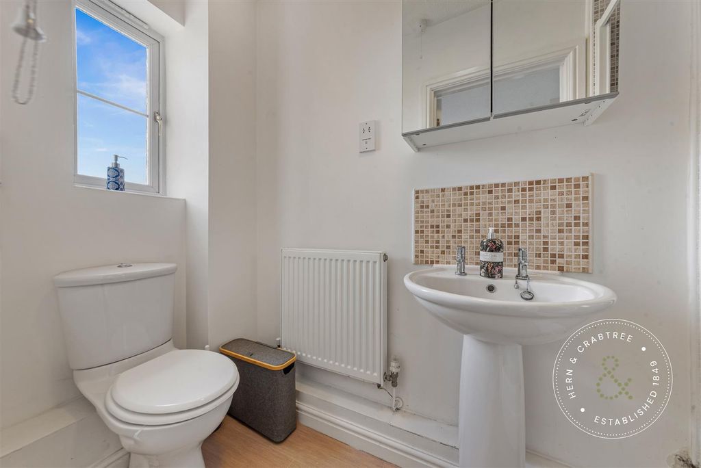 Additional image 5 of 5 bed town house for saleBlackberry Way, Pontprennau, Cardiff CF23