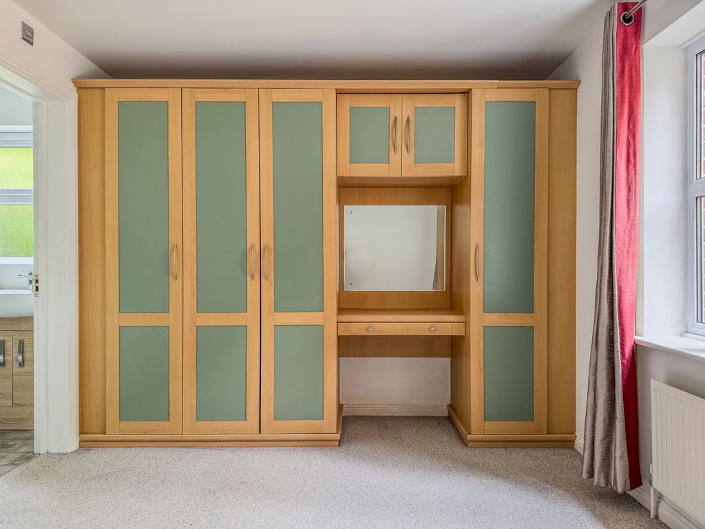Additional image 12 of 2 bed flat for saleFrost House, Chesham Road, Berkhamsted HP4