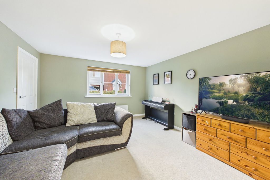Additional image 5 of 4 bed detached house for saleSpeckled Wood Close, Attleborough NR17