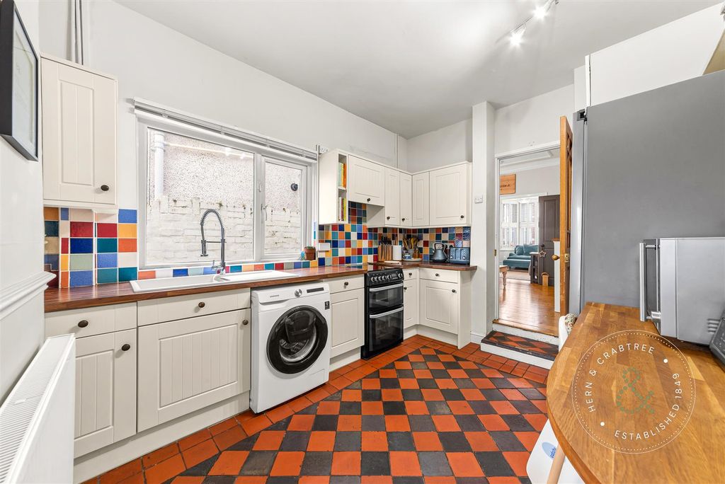 Additional image 8 of 3 bed terraced house for saleCourtenay Road, Cardiff CF24