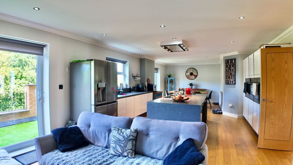 Additional image 16 of 5 bed detached house for salePlynlimon Avenue, Crumlin NP11