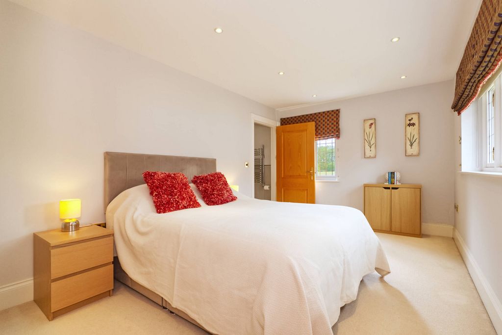 Additional image 14 of 4 bed detached house for saleOakley Gardens, Brockham Park RH3