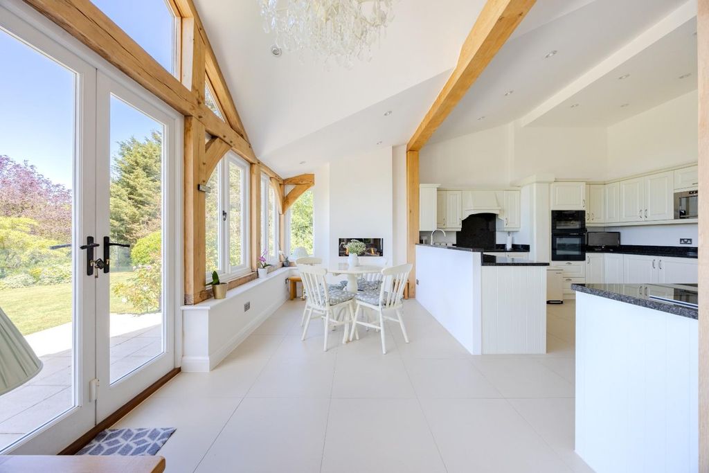 Additional image 28 of 4 bed detached house for saleGreat Burches Road, Benfleet SS7