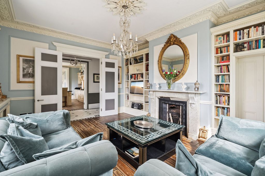 Additional image 6 of 6 bed detached house for saleChurchfields, Broxbourne EN10