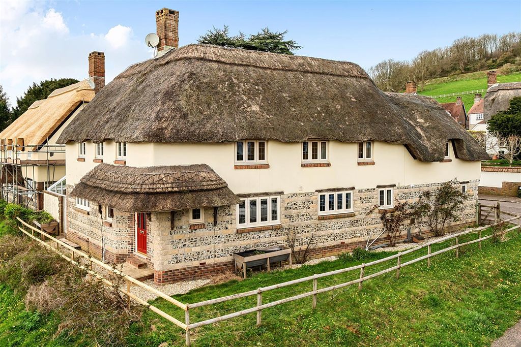 5 bed detached house for saleWest Mead, Bridport DT6