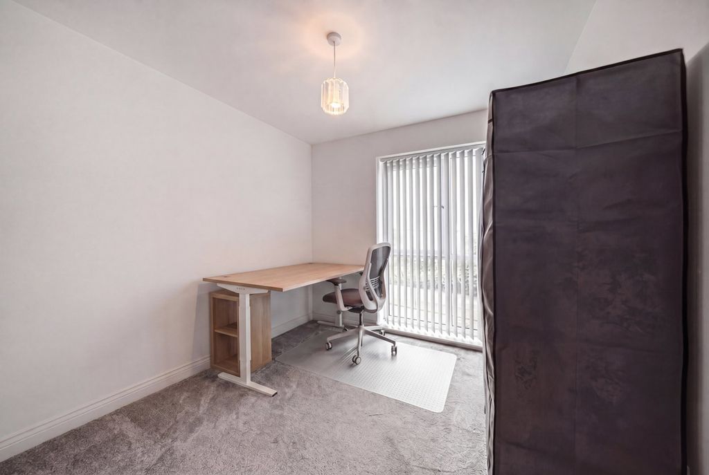 Additional image 11 of 2 bed flat for saleHackney House, Clydesdale Way DA17