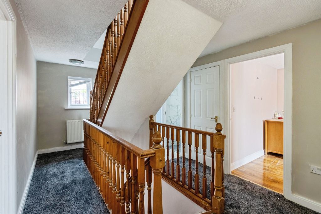 Additional image 10 of 6 bed detached house for saleElmwood Way, Barnsley S75