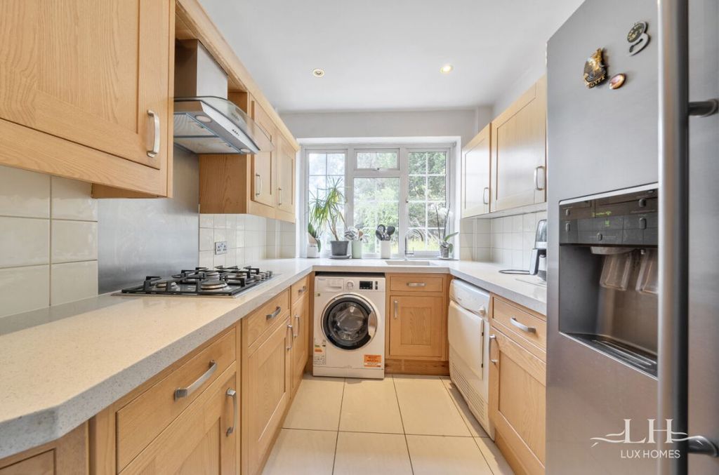 Additional image 9 of 4 bed detached house for saleNelmes Road, Emerson Park RM11