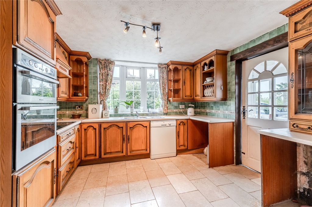 Additional image 4 of 4 bed detached house for saleLilac Cottage, Blue Hill Lane, Leeds, West Yorkshire LS12