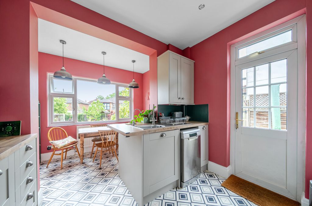 Additional image 6 of 3 bed semi-detached house for saleNew Farm Avenue, Bromley BR2