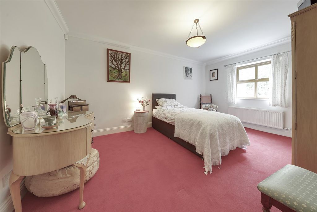 Additional image 31 of 5 bed detached house for saleRochdale Road, Bacup, Rossendale OL13