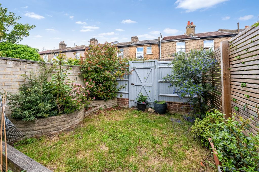 Additional image 3 of 3 bed terraced house for saleAcacia Road, Beckenham BR3