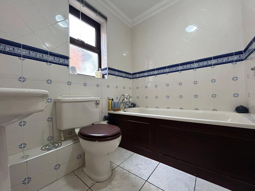 Additional image 11 of 3 bed semi-detached house for saleSmith Road, Lordswood, Kent ME5