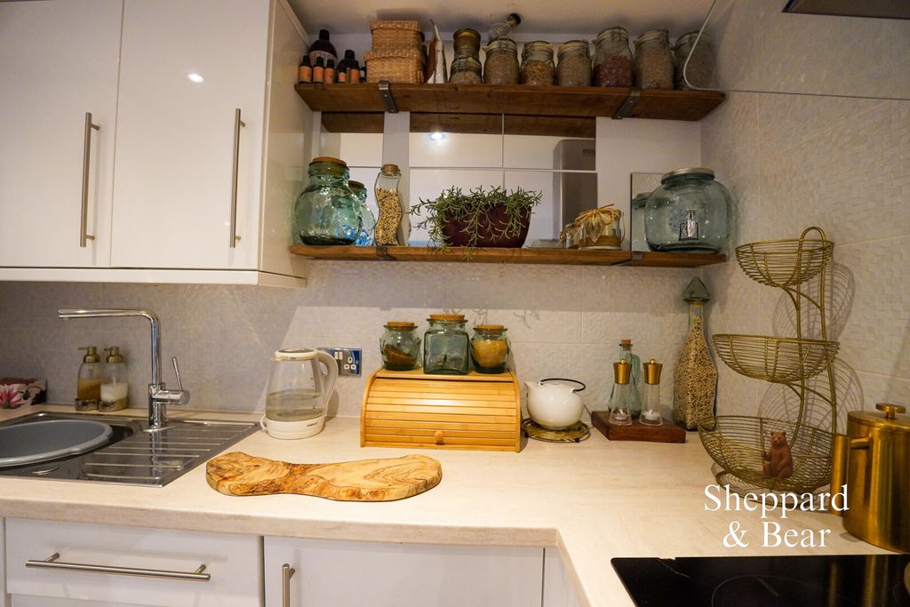 Additional image 92 of 3 bed flat for saleNinian Road, Cardiff CF23