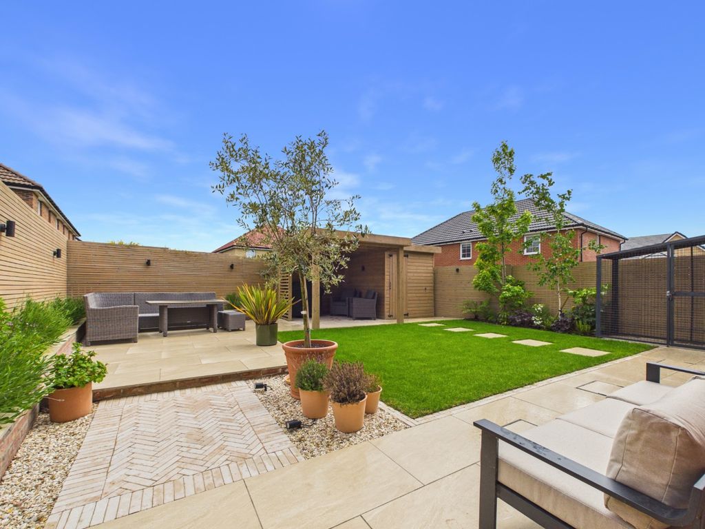 Additional image 4 of 5 bed detached house for saleVoase Way, Beverley HU17