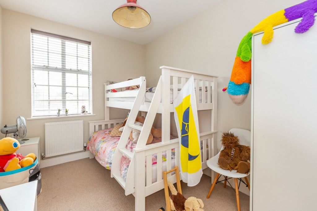 Additional image 9 of 4 bed terraced house for saleOrchard Square, Caversfield OX27