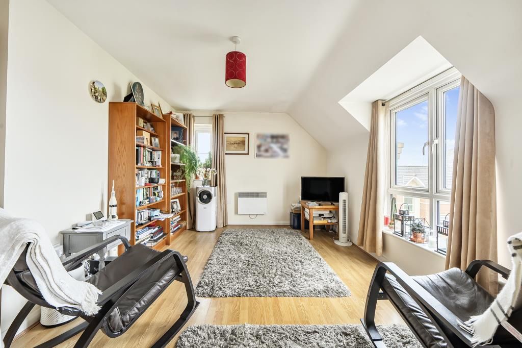 Additional image 4 of 2 bed flat for saleBanbury, Oxfordshire OX16